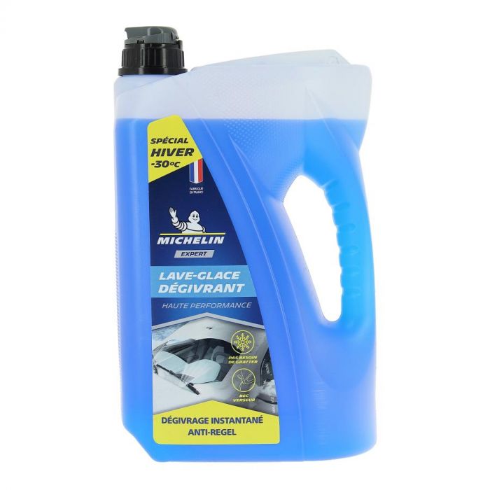 8 Astuces Rapides Et Efficaces Contre Le Givre Sur Un Parebrise